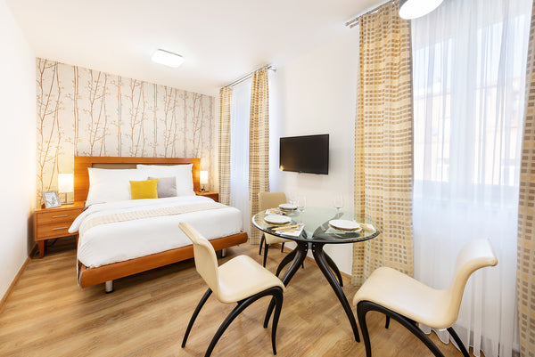 Nově otevřené apartmány Prague Roof Apartments se nacházejí v nově rekonstruovan Prague, Czechia Prague Roof Apartments - Studio 51 Entire loft vacation rental 41576306