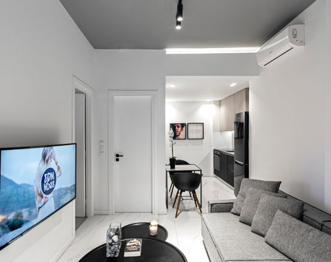 A spacious and comfortable apartment with elegantly decorated double bedroom.<br GR Heritage 205 /Luxury One Bedroom Entire serviced apartment vacation rental 35102816