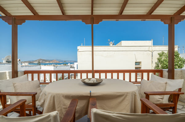 Beautifully renovated apartment in the heart of Chora Town offering both elegant  Romanza nr 10 Private room in rental unit vacation rental 19481789