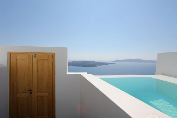 The Ultimate Summer Experience in the heart of the Fira settlement!<br /><br />A Greece Full House, Luxury times three Cycladic home vacation rental 509931068681943441