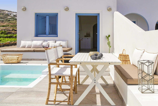 Surrounded by vineyards and with lovely sea views from the plunge pool at the fr Maidstone, United Kingdom Sea view, plunge pool, free breakfast, Oia village Entire villa vacation rental 42256905