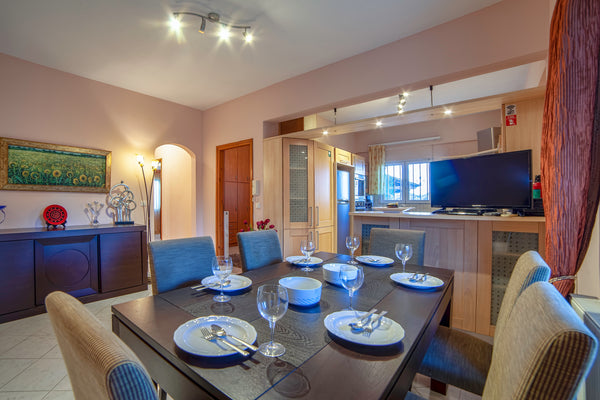 V-House is a 3 bedroom apartment located 2km away from the center of Rethymno an  V-House Entire rental unit vacation rental 31800164