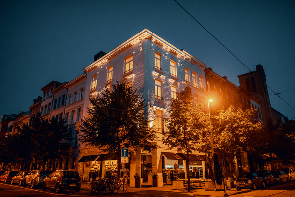Luxury suites (60 m²), bathing in light thanks to its many floor-to-ceiling wind Antwerp, Belgium 