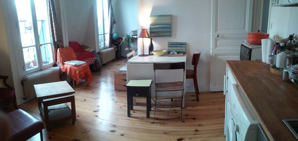 Near Butte Montmartre, vast (31 square meters), charming and luminous, two rooms Paris, France Big Studio near Butte Montmartre Entire rental unit vacation rental 4195083