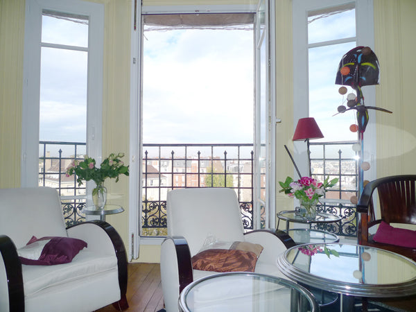 Be a privileged Parisian in this high standard 70m2 apartment of rare quality.<b France Panoramic view, 1bdr apt for 4 CELI Entire rental unit vacation rental 8874364