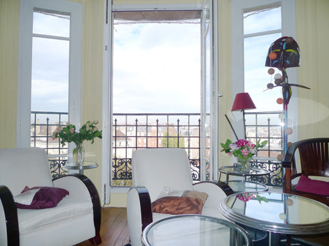 Be a privileged Parisian in this high standard 70m2 apartment of rare quality.<b France Panoramic view, 1bdr apt for 4 CELI Entire rental unit vacation rental 8874364