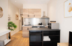 Ideally located in the heart of Lyon, in the 2nd arrondissement and its Place de  Studio du Temple near Jacobins Entire rental unit vacation rental 590232175357836421