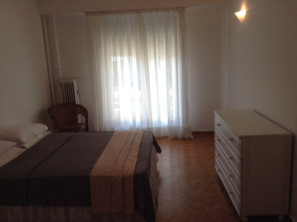 Cozy apartment with two  bedrooms one bath kitchen and balcony  can host 5 perso GR Cozy apartment Patision boulevard! Entire rental unit vacation rental 38926211