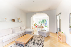 Grande maison familiale avec jardin, à 15 minutes du centre-ville. Proche des tr  My House ! 15min du centre & commission européenne Entire townhouse vacation rental 50419459