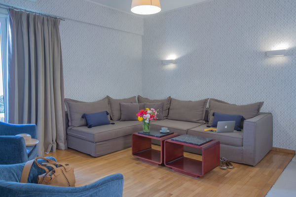 Exquisite 1-bedroom stylish serviced apartment conveniently located in the heart Athens, Greece Stylish serviced flat in the heart of Athens! Entire serviced apartment vacation rental 22164074