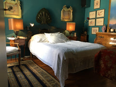 Appartement au charme très parisien doté d'une ambiance artistique, immeuble cla  Une ambiance parisienne pleine de charme ... Entire rental unit vacation rental 19772467