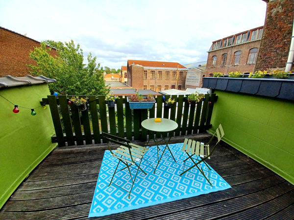 Au premier étage d'une 'maison de maître'  typiquement bruxelloise bâtie en 1892 Brussels, Belgium Grande chambre privée+terrasse - Maison d'artiste Private room in townhouse vacation rental 43833025