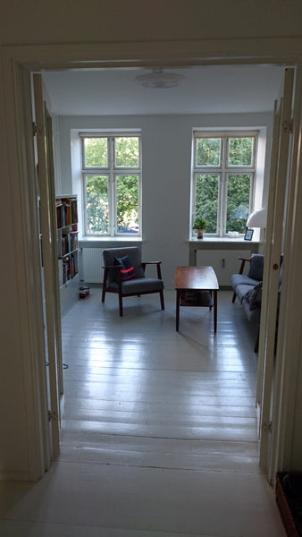 Cosy apartment perfectly located in the city center. The central station is with Copenhagen, Denmark Cosy apartment in the city center Entire rental unit vacation rental 51295743