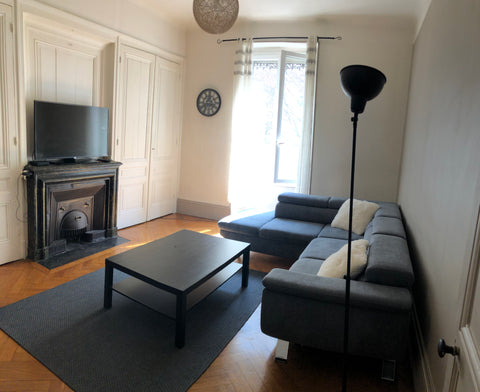 Appartement de 70m2 situé au 1er étage. Situation idéale, à 150m seulement du pa Lyon, France Appartement 70m2 à 150m du Parc de la Tête d'Or Entire rental unit vacation rental 51158008