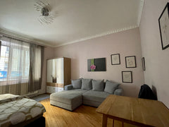 Eine geräumige und sehr ruhige Wohnung im 20. Bezirk. Die Anbindung zu öffentlic Germany Gemütliche Wohnung mit super Lage Entire condo vacation rental 568073269235411986