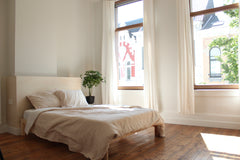 Volledig gerenoveerd herenhuis in de heerlijkste straat van Antwerpen Zuid! Je h Antwerp, Belgium Gerenoveerd design herenhuis aan het Zuid Private room in townhouse vacation rental 50020894