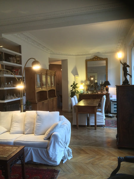 Luxury apartment, great location in the heart of the Quartier Latin, across from Paris, France In front of  the Luxembourg- Garden. Entire rental unit vacation rental 4853759