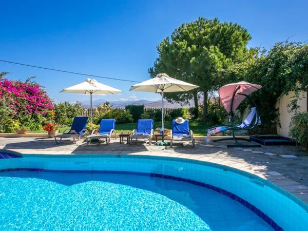 Spacious Traditional Villa with Air Conditioning, Wifi and Private Pool set in B  Ina Villa, Rethymno - Episkopi, Crete Entire villa vacation rental 16187881