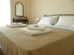 A comfortable and pleasant stay awaits you in a beautiful and modern apartment,  Athens, Greece Spacious,charming room, in the heart of Athens Private room in rental unit vacation rental 18131669