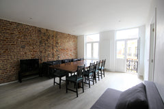 This bright and clean apartment is located in the heart of Brussels. Convenientl Linkebeek, Belgium Loft 5 bedrooms/Dansaert, city center Entire loft vacation rental 50560562
