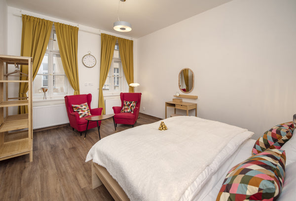 Krásný 5-hvězdičkový apartmán přímo v centru 100m od Václavského náměstí. Apartm  31 - UNESCO PRAGUE APARTMENTS Private room in serviced apartment vacation rental 47561754