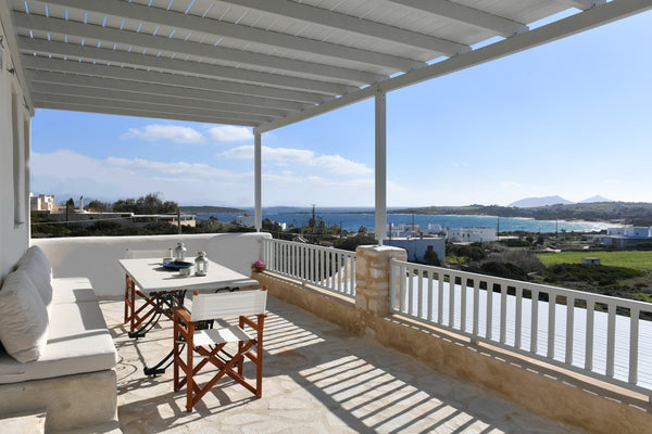 “Sea Swell Studio” is a brand new apartment situated in a housing complex 400 me Athens, Greece Sea Swell Studio at Santa Maria, Paros Entire rental unit vacation rental 16716584