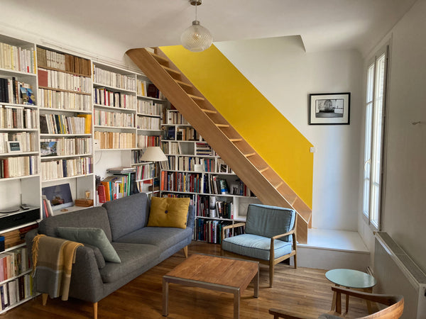 Appartement-maison en triplex, lumineux. Belle pièce à vivre, chaleureuse, avec  Paris, France Maison calme chaleureuse au cœur de Ménilmontant Entire home vacation rental 18988962