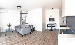 Poklidný apartmán ve 12.patře s nádherným výhledem na Prahu a s obrovskou teraso Prague, Czechia cozy apartment with a view Entire condo vacation rental 51783950