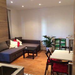 Very nice flat with nice kichen and cosy bathroom. Clean, modern and convenient. Paris, France Beau & moderne 2 pièces à Paris ! Entire rental unit vacation rental 16393443