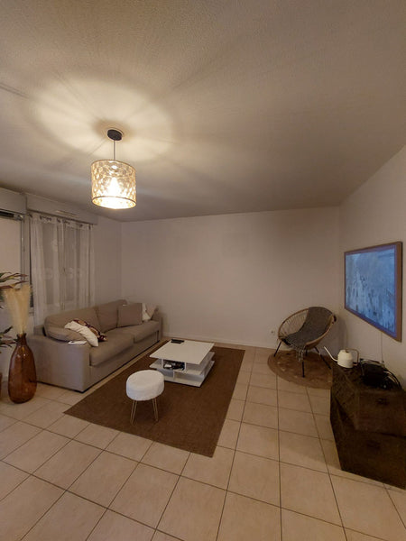 Je loue  mon appartement, <br />T3, de 70m2 , ( location avec une pièce condamné Lyon, France location appartement Entire rental unit vacation rental 770171845181477295