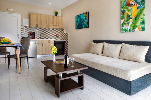 Seaside apartment is a hospitable 1-bedroom apartment, a few meters from the lov Chania, Greece Seaside apartment, 1 BD, near the sandy beach Entire condo vacation rental 623017333436221139