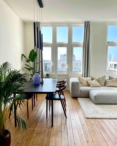 Appartement op het 3de verdiep, zonder lift. Veel lichtinval, hoog plafond en au Antwerp, Belgium Modern privé  appartement met terras Entire vacation home vacation rental 562378980326850946