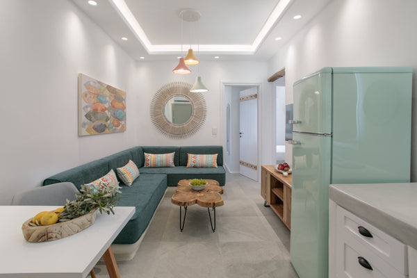 LUXURY ΔΙΑΜΕΡΙΣΜΑ 2 ΥΠΝΟΔΩΜΑΤΙΩΝ ΜΕ ΘΕΑ ΣΕ ΒΟΥΝΟ ΚΑΙ ΘΑΛΑΣΣΑ.<br /><br /><b>Lice  Hora Suites 1 Entire condo vacation rental 37952770