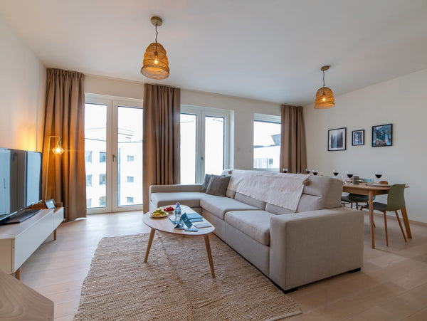 This beautiful two-bedroom apartment is full of light and the many windows are o Brussels, Belgium Sweet Inn | Elegant  2BR  Apt. near the Royal Park Entire rental unit vacation rental 40414746