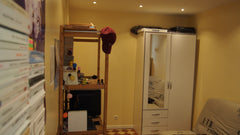 Small 13m2 studio overlooking courtyard, ideal for couples wishing to discover t Paris, France Studio Rue Saint-Maur Entire rental unit vacation rental 19871349