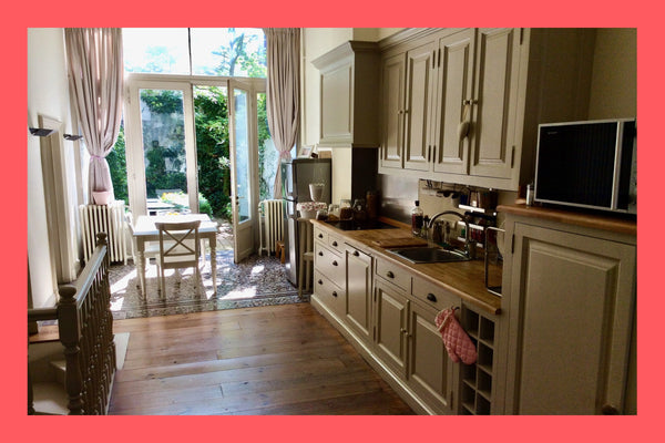 ENJOY THE LUXURIOUS DUPLEX IN A RECENTLY FULLY RENOVATED HISTORIC BELGIAN HOUSE   🔝LUXURIOUS DUPLEX WITH PRIVATE GARDEN Entire rental unit vacation rental 14306916