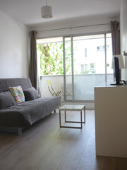 Nice studio located in the center of the 13th district, nearest metro stations a Paris, France Charmant studio dans le 13ème Entire rental unit vacation rental 6622006