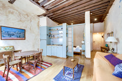 Located in a small very typical old building. Entirely refurbished with an attra Paris, France ID 24 Marais Rosiers 1 bedroom 4 p Entire rental unit vacation rental 6495864