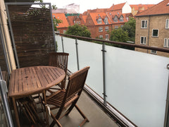 Large modern apartment close to central Copenhagen, Amager beach, metro/bus stat Copenhagen, Denmark Large light apartment close to downtown Entire rental unit vacation rental 14257240