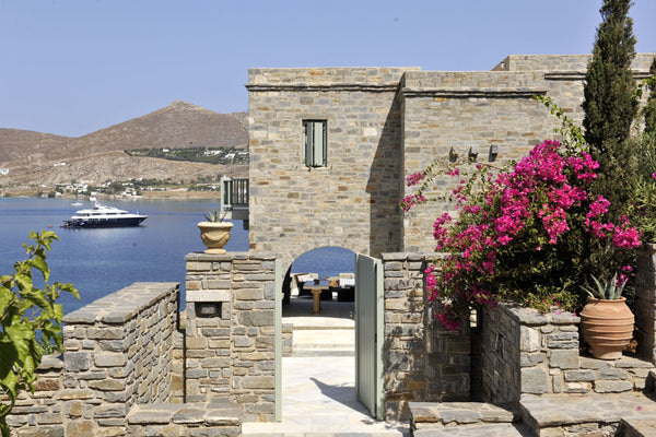 Vilal Oniro is a a unique villa walking distance to famous Naoussa and only 50 m Paros, Greece Villa Oniro next to Naoussa Entire home vacation rental 11664953