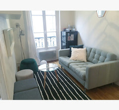 Premier étage, donnant sur cour, très calme pour 1 a 2pers<br />Une entrée/ WC/  Paris, France Appartement 2 pièce Daumesnil 35m2 Entire rental unit vacation rental 6428668
