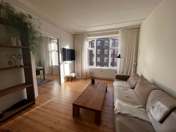Nyd og omfang “slow living” i rolige omgivelser!<br />Minimalistisk, rent og rol Copenhagen, Denmark Roligt hjem i hjertet af Frederiksberg Entire rental unit vacation rental 663744752869863897