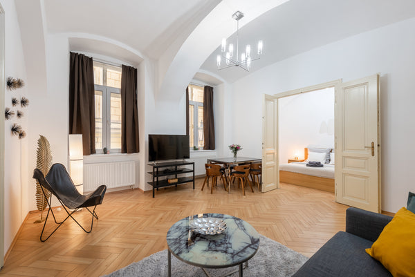 Right next to Charles Bridge, the most vibrant location there is, sights, exhibi Prague, Czechia Large Charles bridge home - newly refurbished Entire rental unit vacation rental 28143272