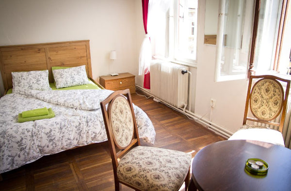 Guestroom in a private apartment in the very heart of Old Prague, near the Charl Prague, Czechia Cozy room - Prague centre Old Town Private room in rental unit vacation rental 35091682