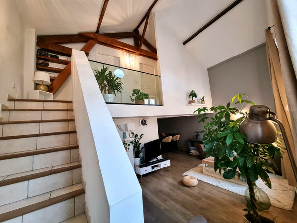 Idéalement placé entre le plateau de la croix rousse et le parc de la tête d or, Lyon, France Appartement atypique Croix rousse/tête d'Or - Lyon Entire rental unit vacation rental 53452635