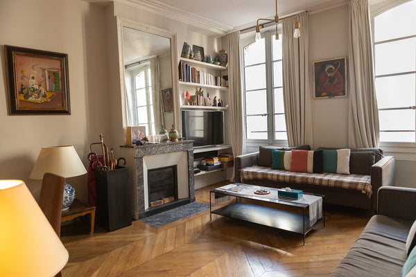 Located in the most elegant and central area of Paris, the 1er Arrondissement, t Paris, France Vast Luxurious & Elegant 1-Bedroom in Saint-Honoré Entire rental unit vacation rental 7037545