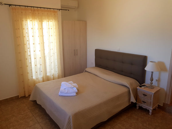 Towering high above the Caldera of Santorini, the most breathtaking view of the  Thera, Greece Damigos Caldera World - Side Sea View N.4 Private room in villa vacation rental 31027983