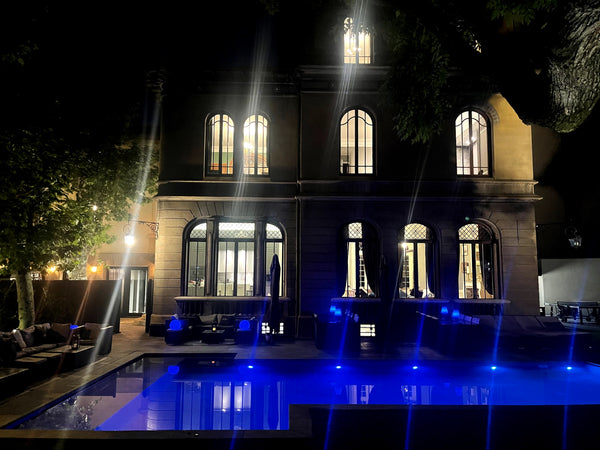 Magnificent private mansion of 335 m2 built in 1910, embellished with a classifi The Hague, Netherlands Magnificent private mansion from 1910 with pool. Entire villa vacation rental 52255433