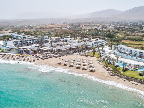 Ideally located right in front of the sea, these exquisite villas are impressive  Presidential Villa Seafront Private room in villa vacation rental 49298166