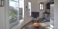 Appartement 2 pièces de 40 m2 proche de Montmartre dans quartier calme.<br />Imm Orgerus, France 2 pièces lumineux quartier Montmartre. Entire rental unit vacation rental 21302815
